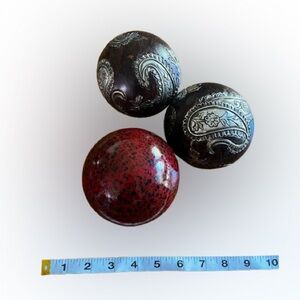 Vintage Ceramic Decorative Red And Brown Balls Sphere Set of 3